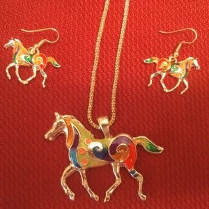 Beautiful Enamelled Horse Set